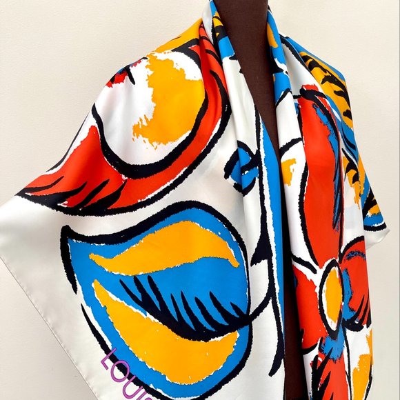 New Authentic Louis Vuitton Scarf Monogram Large Floral Silk Wrap - Picture 5 of 16